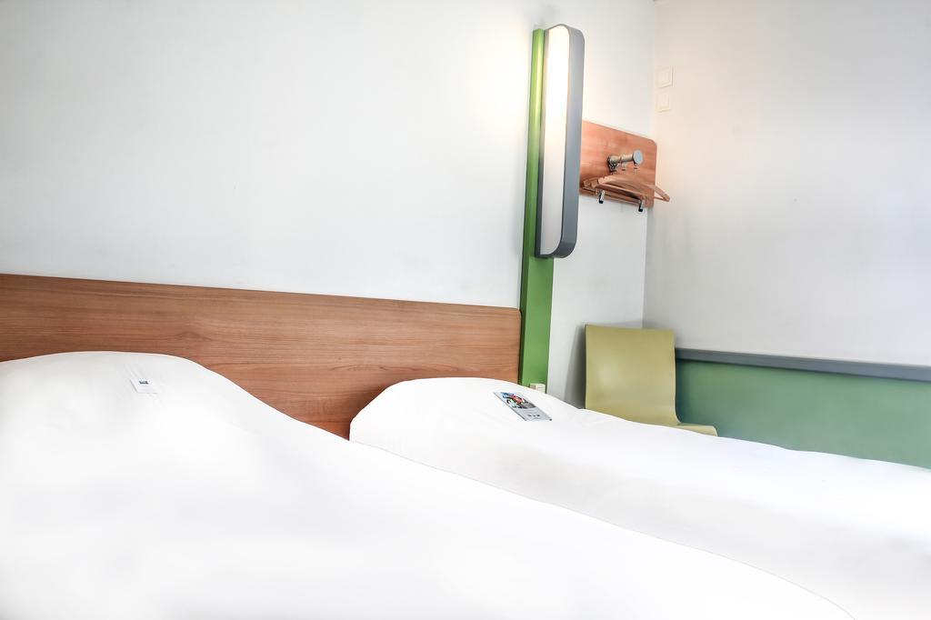 Hotel Inn Design Issoudun Exterior foto