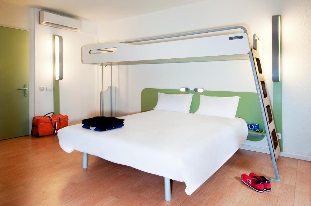 Hotel Inn Design Issoudun Zimmer foto